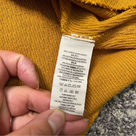 We The Free rainbow Thermal Henley Top In Mustard Sz Small Braid Boho Trim H - Picture 6 of 8